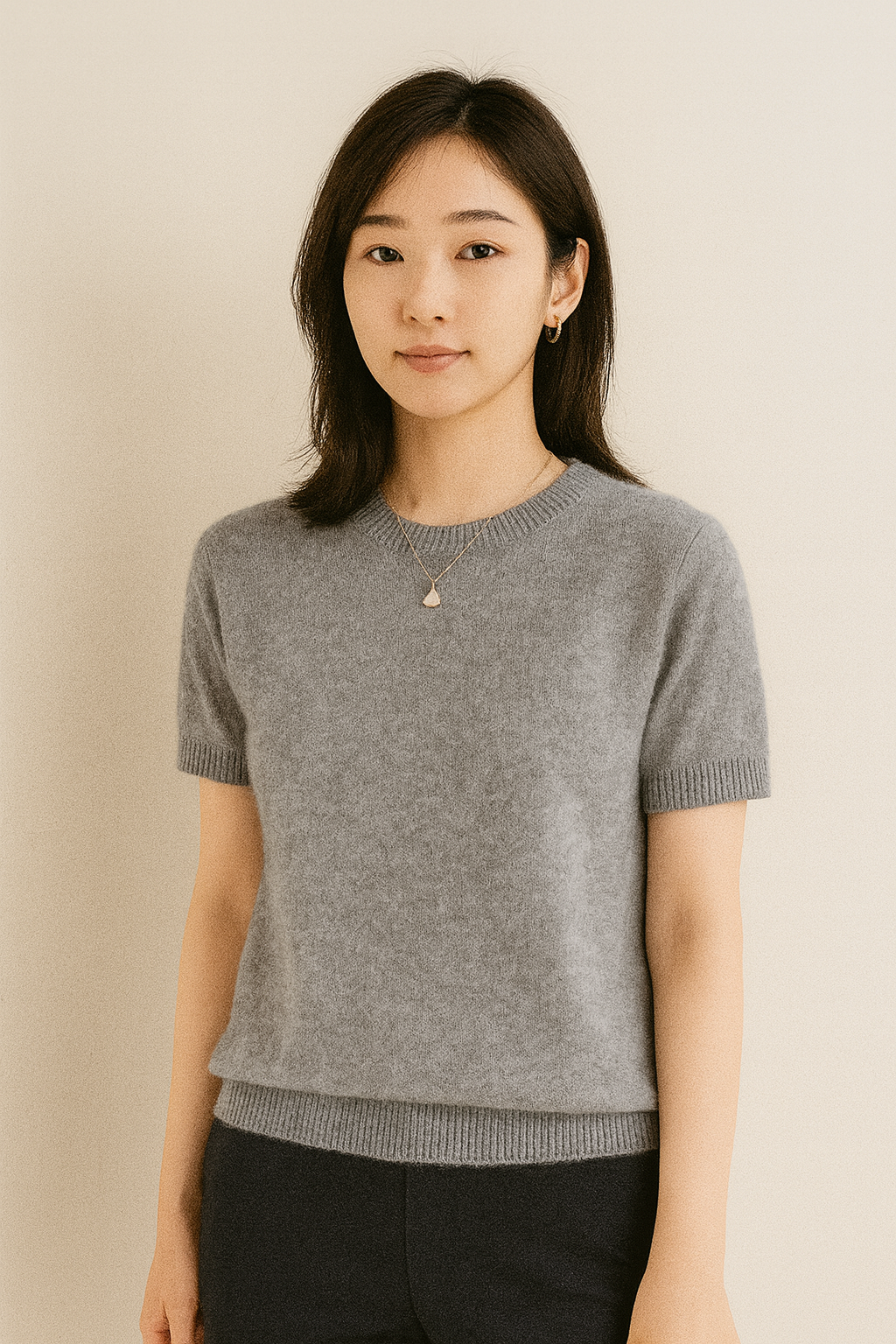 Women's lightweight knit short-sleeve top | Soft to the touch, perfect for spring and summer, round neck, available in 9 colors