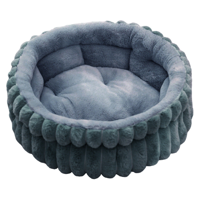 Fluffy round pet bed for cats and dogs
 Warm winter cushion Washable pet house