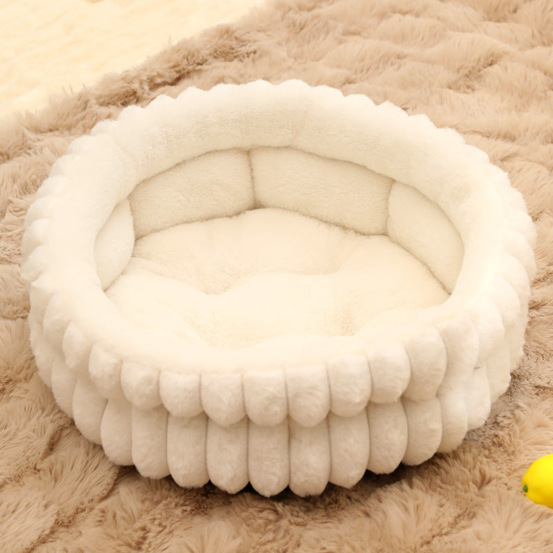 Fluffy round pet bed for cats and dogs
 Warm winter cushion Washable pet house